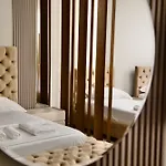 Hotel Anchor Luxury