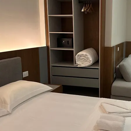 Anchor Luxury 4*