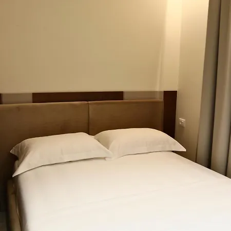 Anchor Luxury 4*
