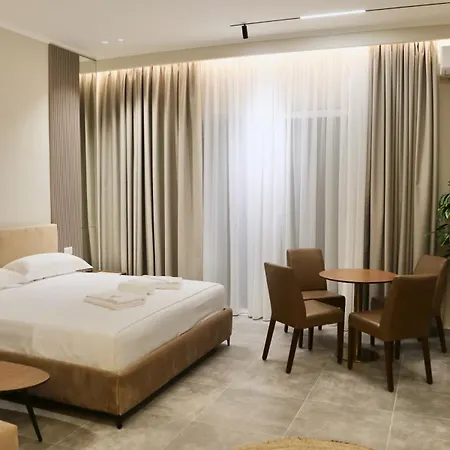 酒店 Anchor Luxury 4*
