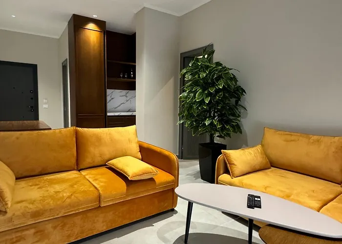 Anchor Luxury Hotel