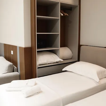 Anchor Luxury Vlore