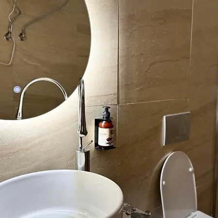 Anchor Luxury Hotel 4*