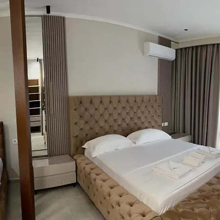 מלון Anchor Luxury