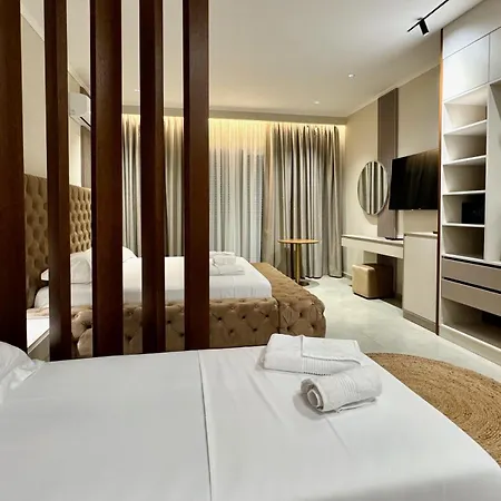 מלון Anchor Luxury 4*