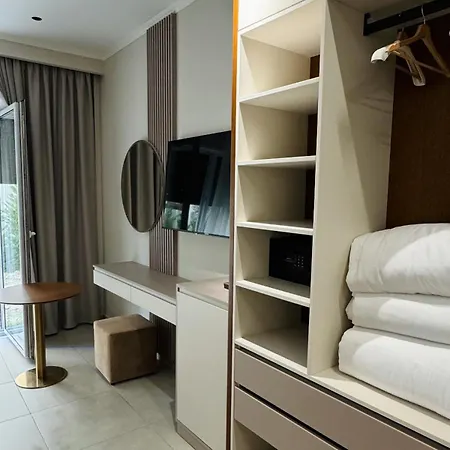 Anchor Luxury Hotel