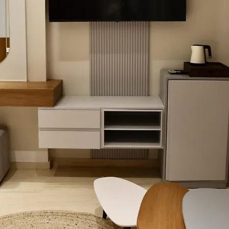 Anchor Luxury Vlorë