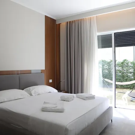 ホテル Anchor Luxury Vlorë
