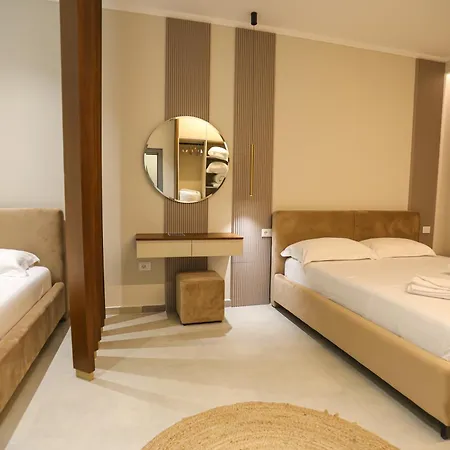 Anchor Luxury Hotel 4*