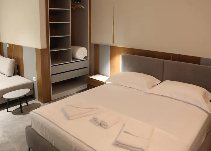 Anchor Luxury 4* Влёра