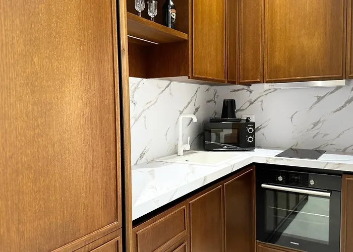 Отель Anchor Luxury Влёра